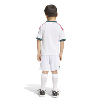 Conjunto para niño/niña Real Madrid Home 26/27 - Con Medias