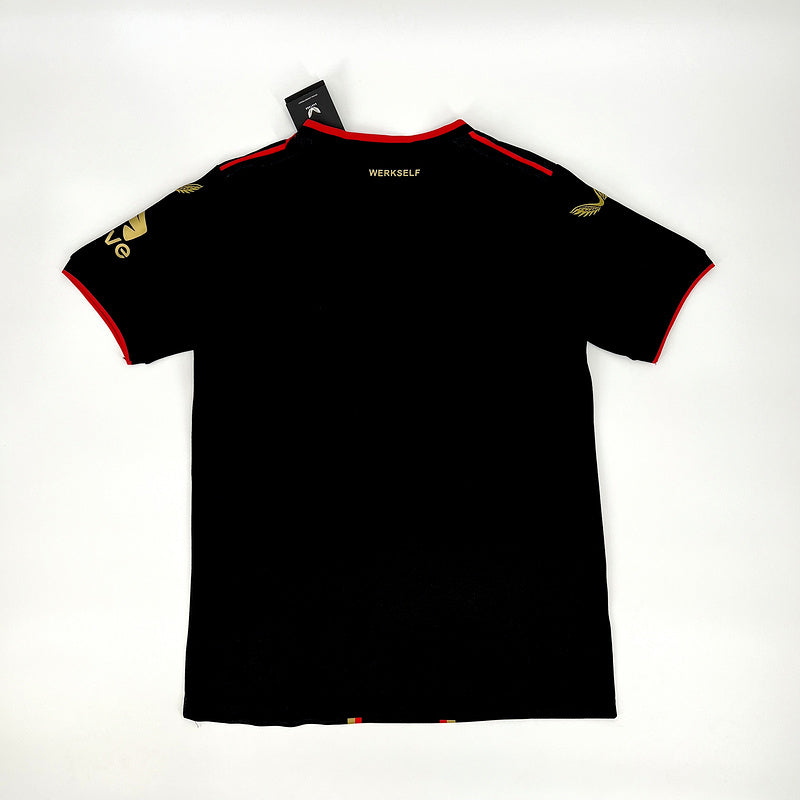 Camiseta Bayer Leverkusen Edición Especial 24/25 Negro y Dourado