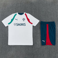 Conjunto para niño/niña Portugal 26/27