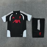 Conjunto para niño/niña Liverpool 26/27
