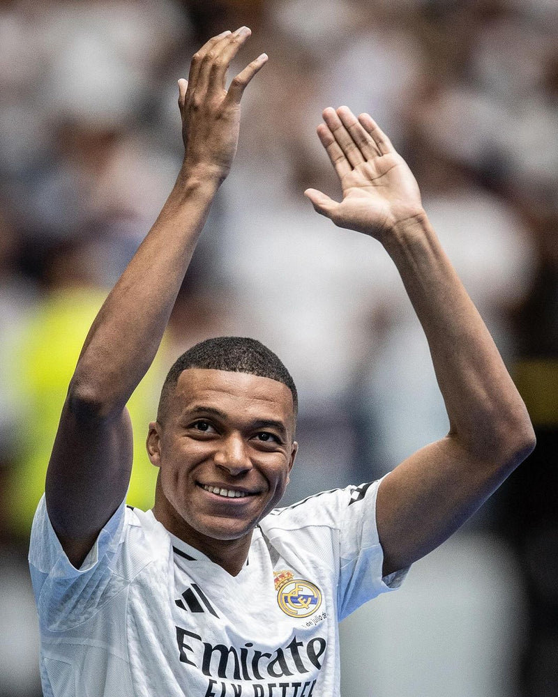 Camiseta Real Madrid I - 24/25 Adidas - MBappé, número 9 - Hincha - Hombre