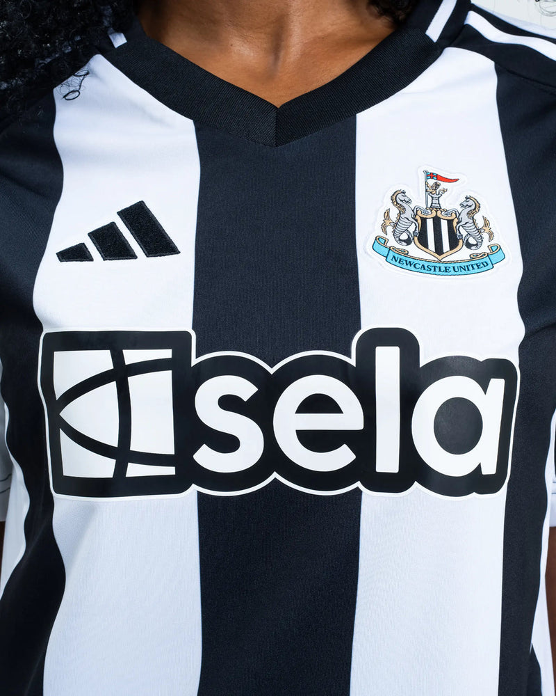 Camiseta Newcastle United 24/25- Femenino - Hincha