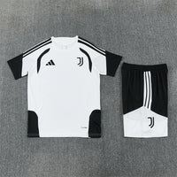 Conjunto para niño/niña Juventus 26/27