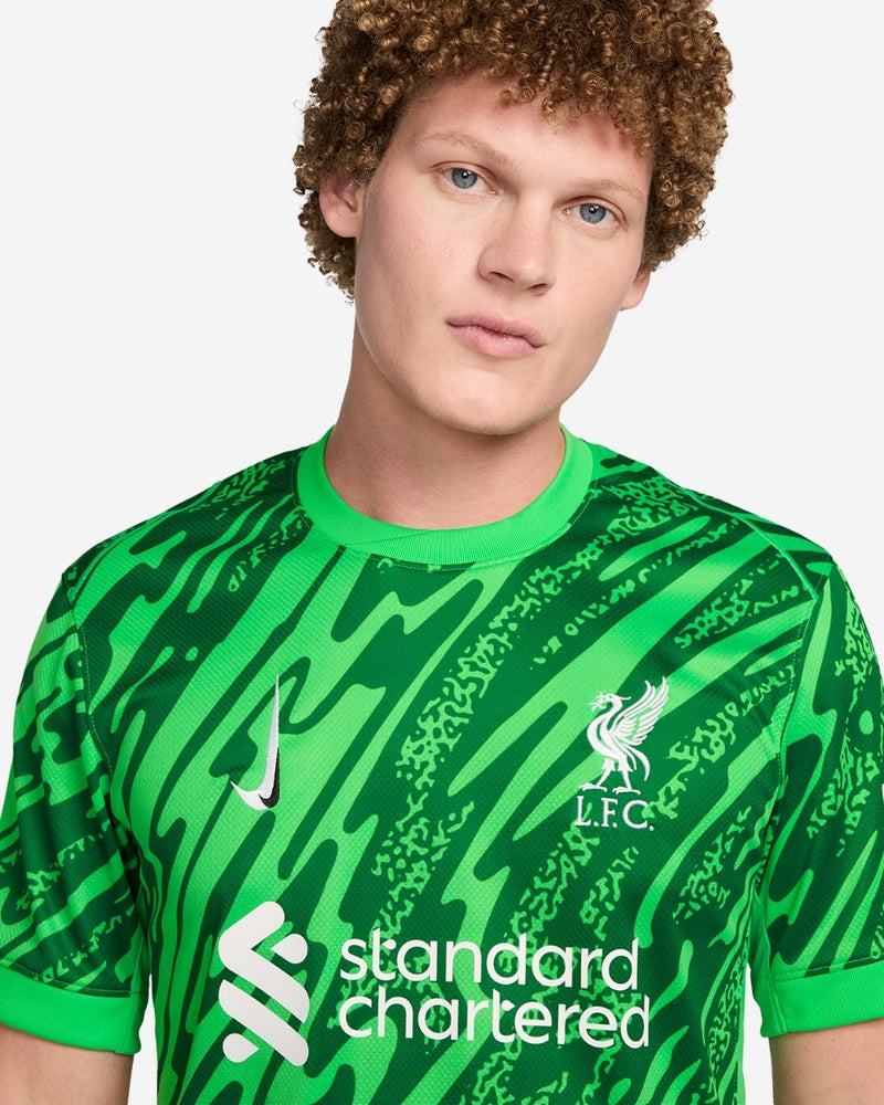 Camiseta Liverpool Green Goal-keeper - Edición especial - Campeones 24/25 y Trofeo de Oro