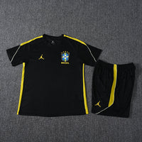 Conjunto para niño/niña Brasil 26/27