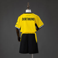 Conjunto para niño/niña Borussia Dortmund Third 26/27