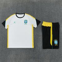 Conjunto para niño/niña Brasil 26/27