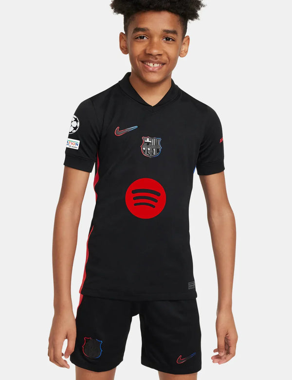 Conjunto para niño/niña Barcelona II 24/25