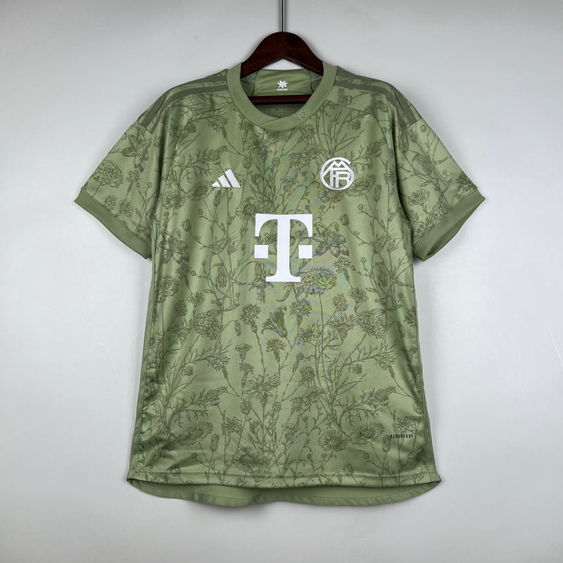 Camiseta Bayern de Munique Oktoberfest 23/24