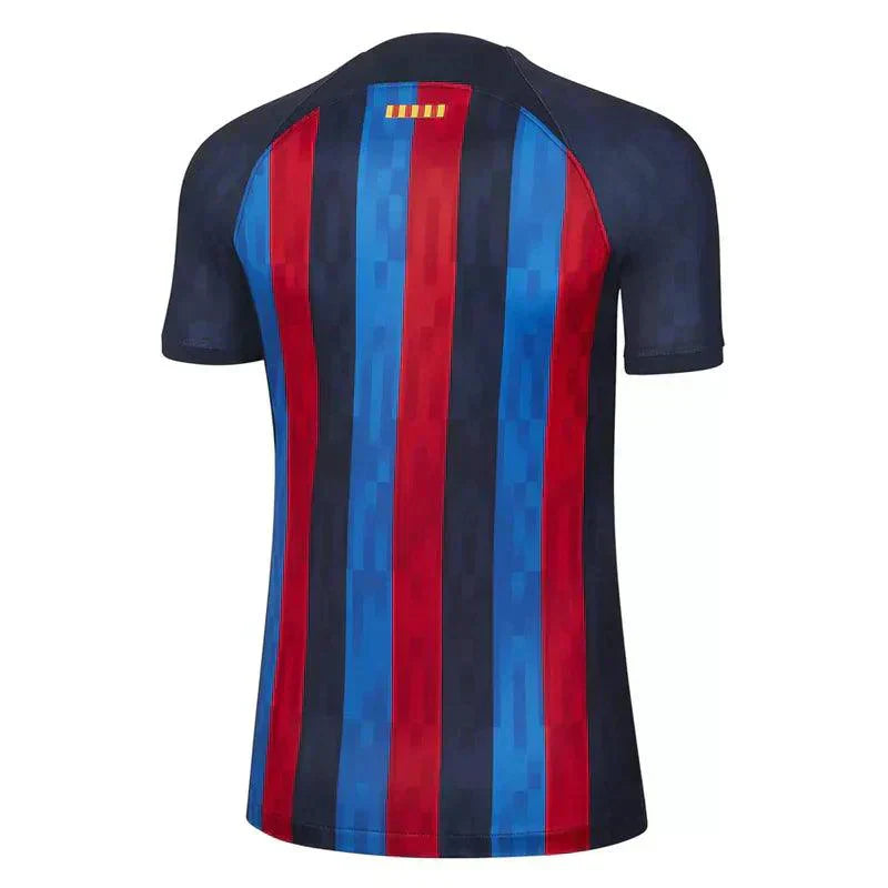 Camisa Barcelona Home 22/23 s/n° Torcedor Nike Feminina - Azul e Grená - DA Sports Oficial