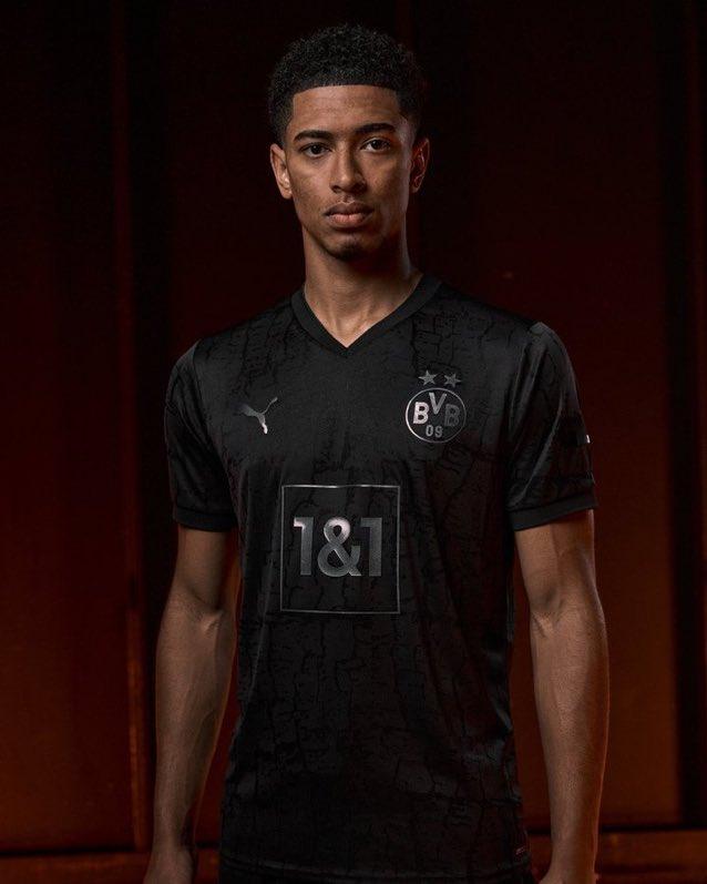 Camisa Borussia Dortmund Edição Carvão 2023 Puma - Preto - DA Sports Oficial