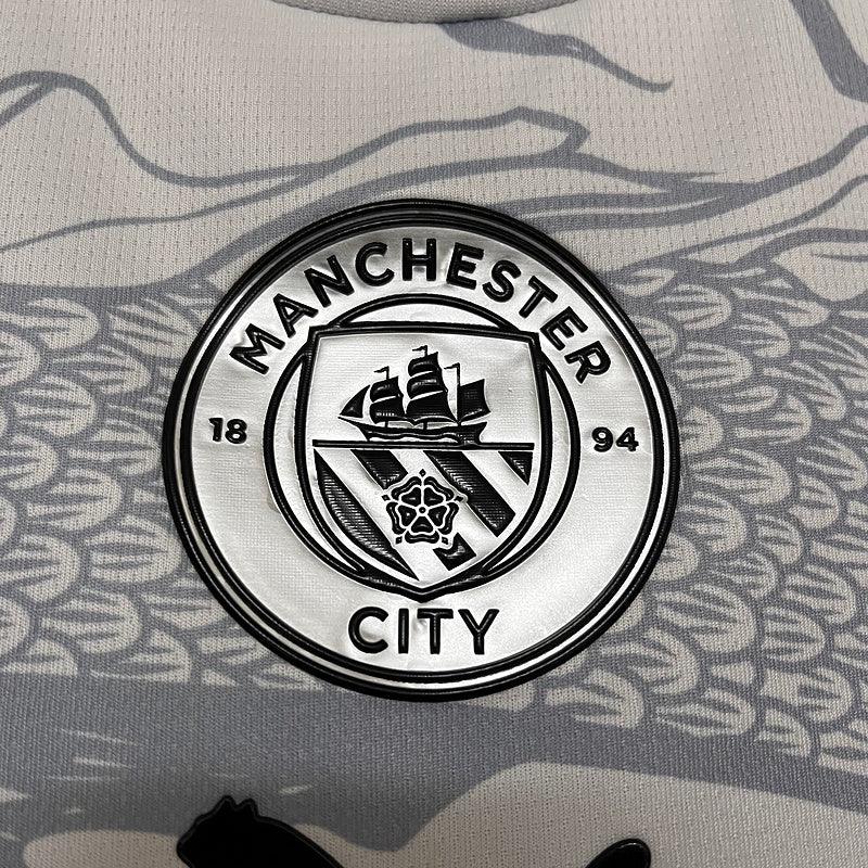 Camisa Manchester City I 24/25 Puma - Ano do Dragão - DA Sports Oficial