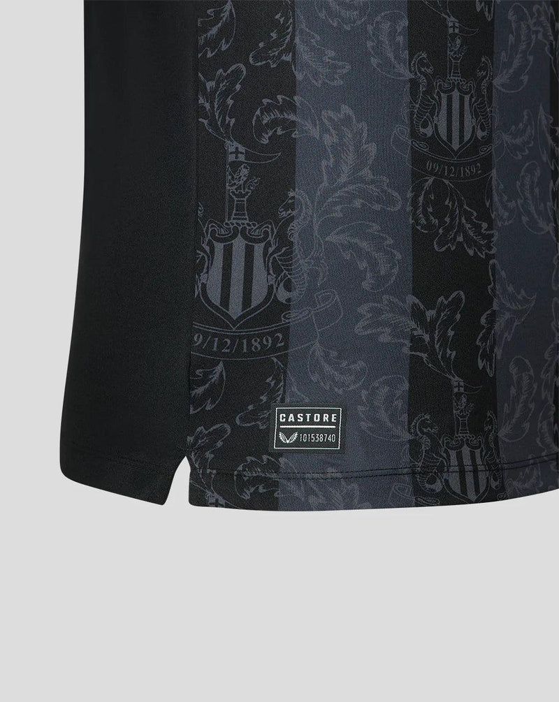 Camisa Newcastle United 130 Anos 22/23 Castore - Preto - DA Sports Oficial