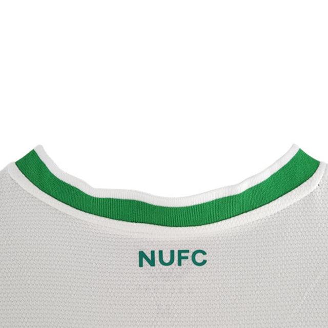 Camisa Newcastle United III 22/23 Castore - Branco e Verde - DA Sports Oficial