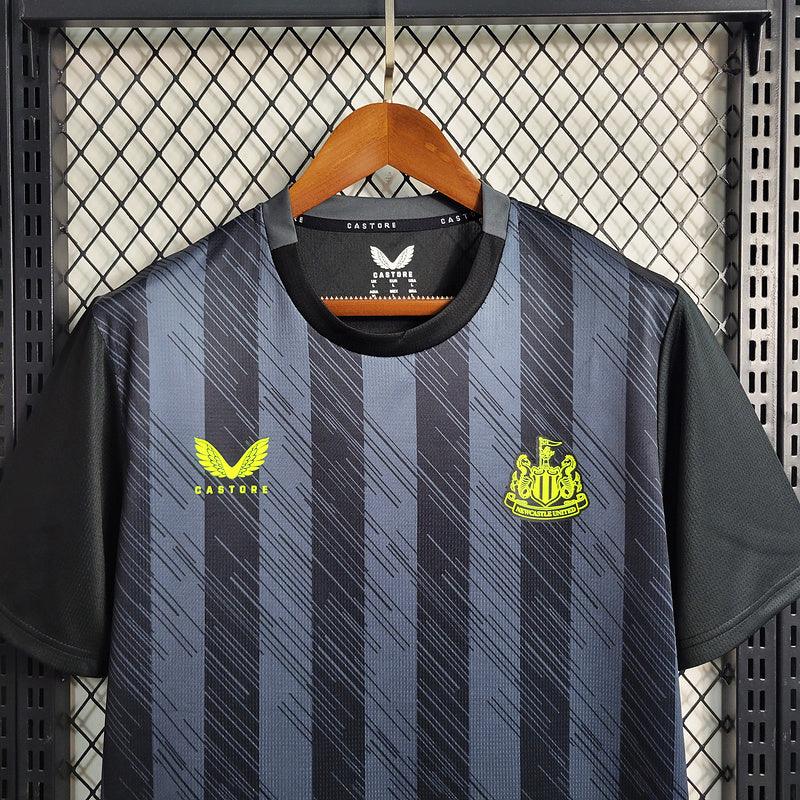 Camisa Newcastle United Treino 23/24 Castore - Preto - DA Sports Oficial