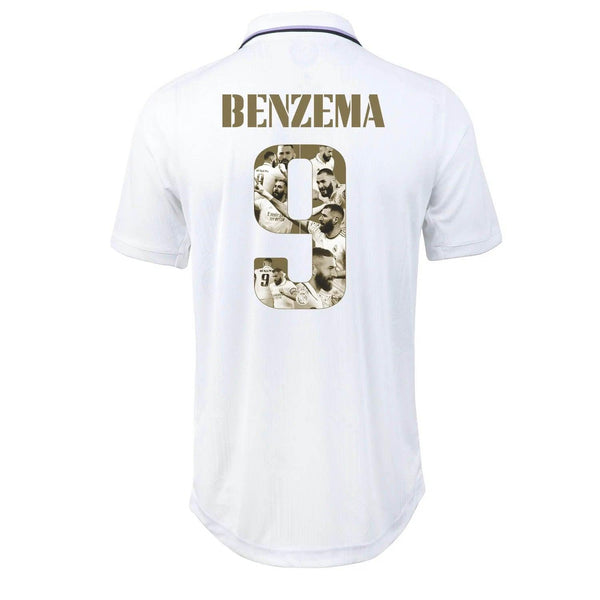 Camisa Real Madrid [Bola de Ouro - BENZEMA #9] 22/23 Adidas - Branco - DA Sports Oficial