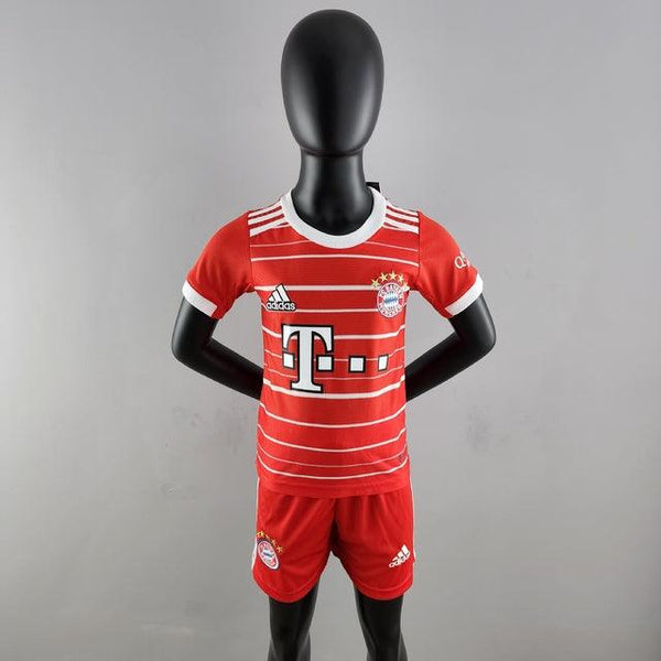 Kit Infantil Bayern de Munique 22/23 Adidas - Vermelho - DA Sports Oficial