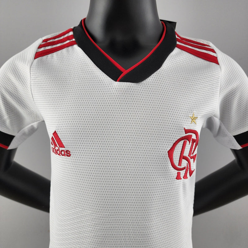 Kit Infantil Flamengo II 22/23 Adidas - Branco - DA Sports Oficial