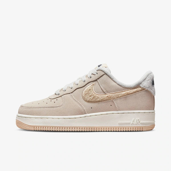 Air Force 1 '07 SE Beige