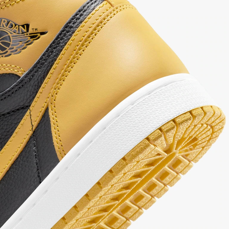 Air Jordan 1 Retro High OG Pollen