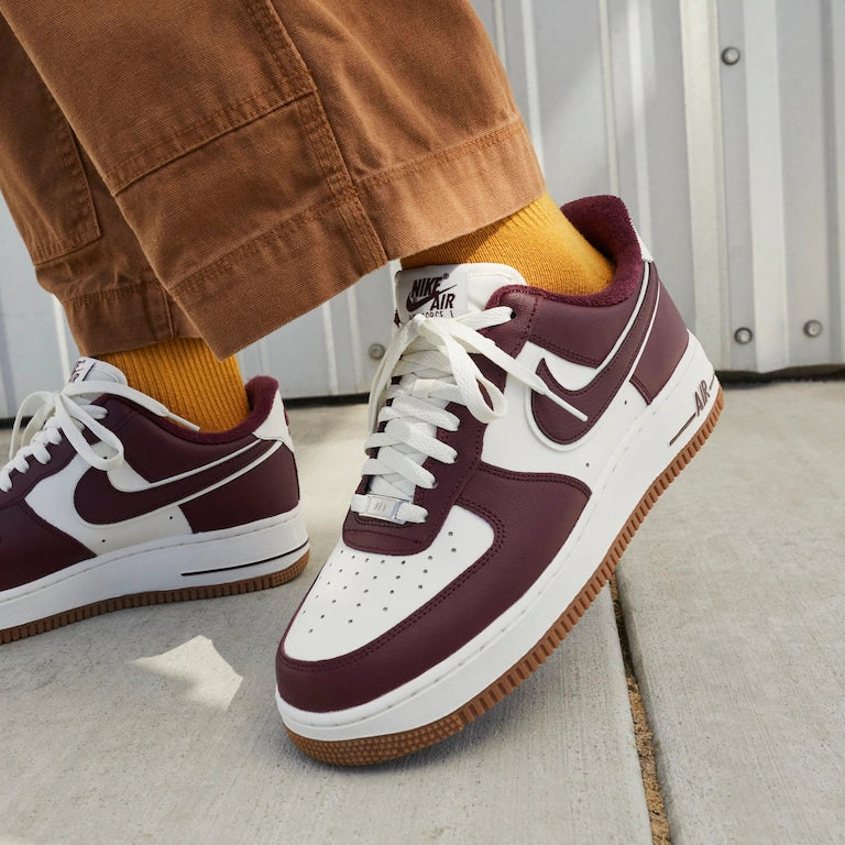 Air Force 1 '07 LV8 Wine and White