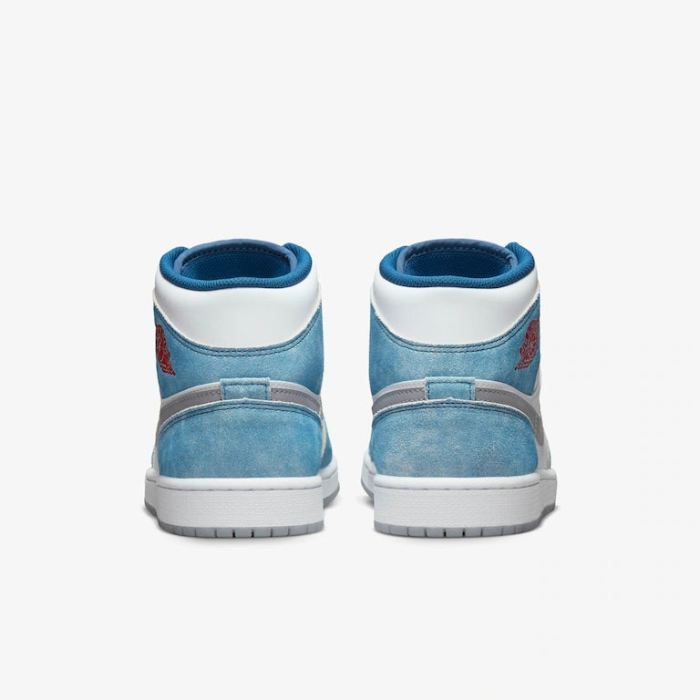 Air Jordan 1 Mid SE Baby Blue